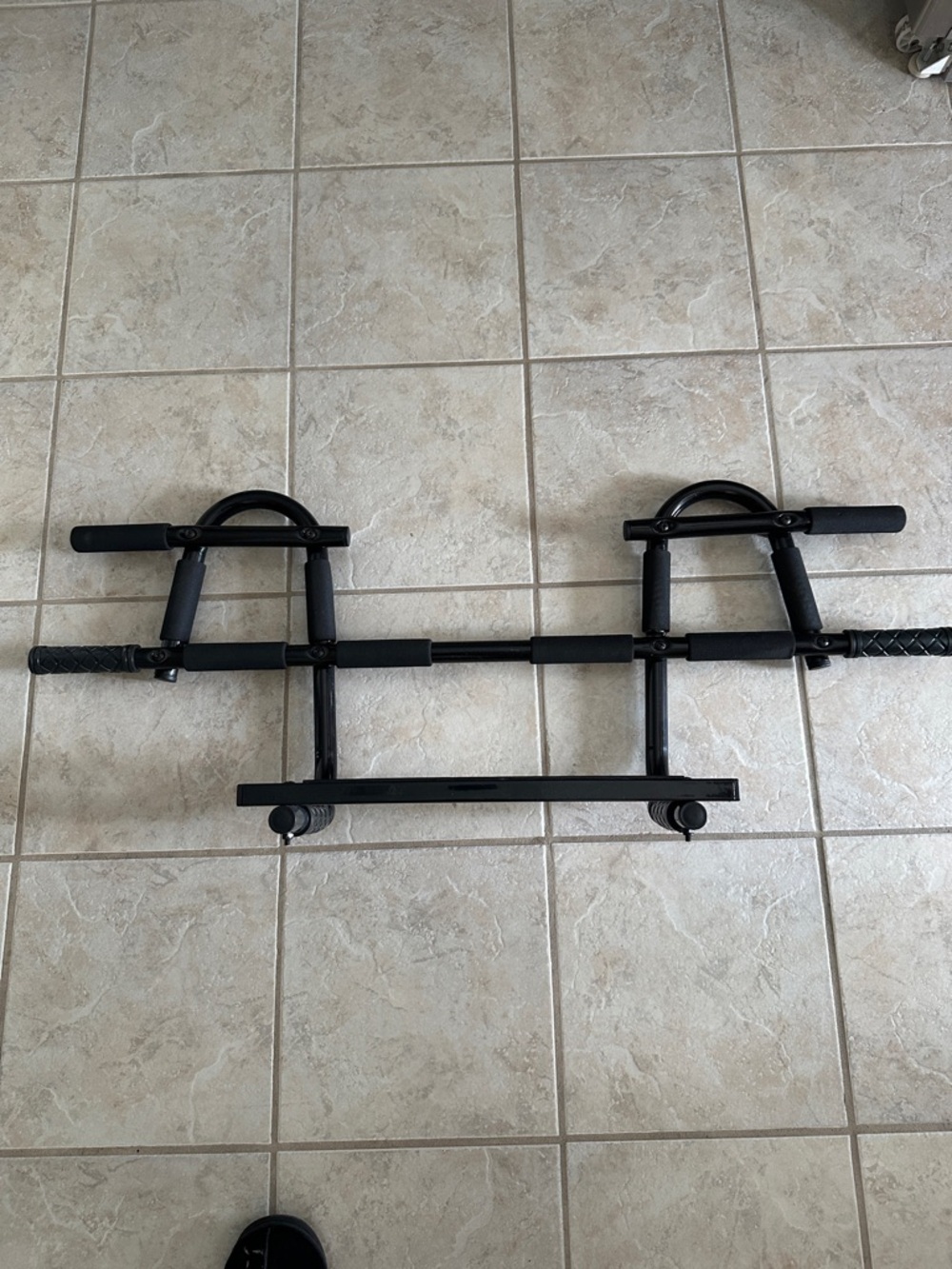 Beachbody P90X Doorway Chin-Up / Pull-Up Bar – Multi-Grip Steel